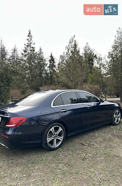 Седан Mercedes-Benz E-Class 2017 в Харькове