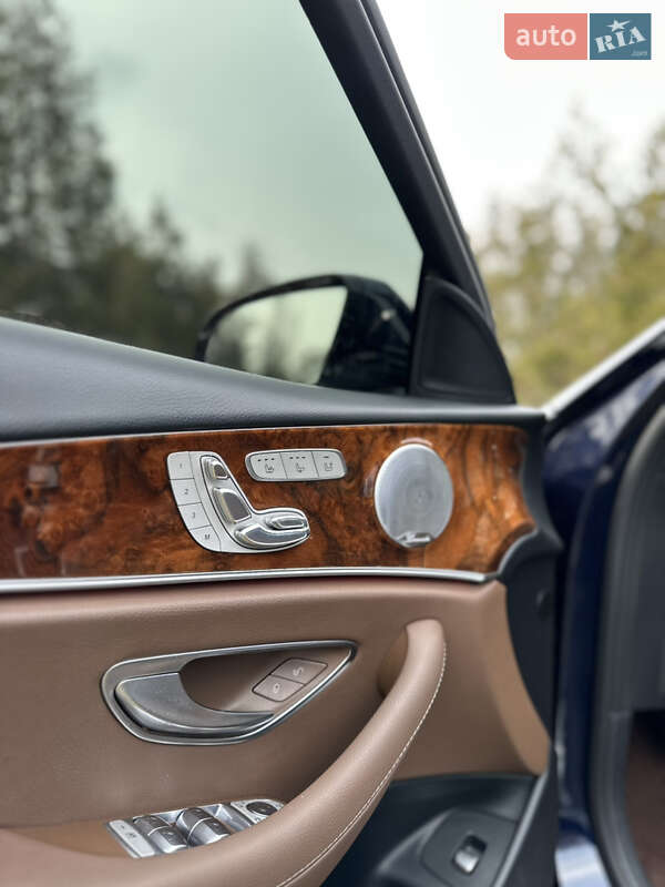 Седан Mercedes-Benz E-Class 2017 в Харкові