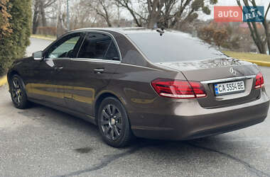 Седан Mercedes-Benz E-Class 2014 в 