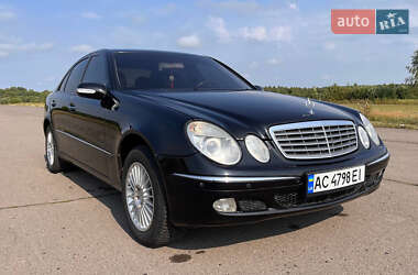 Седан Mercedes-Benz E-Class 2004 в Любешові