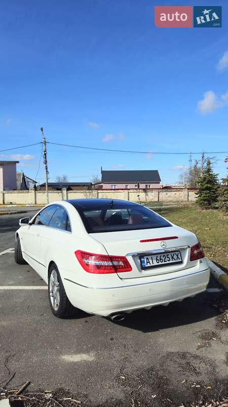 Купе Mercedes-Benz E-Class 2011 в Ирпене