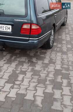 Универсал Mercedes-Benz E-Class 1998 в 