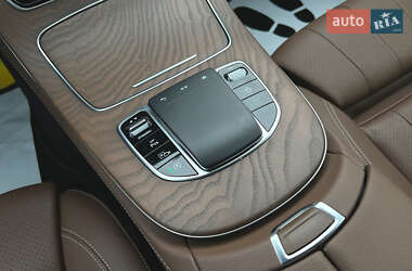 Седан Mercedes-Benz E-Class 2022 в 