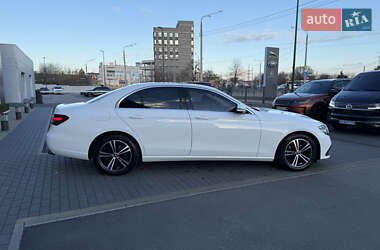 Седан Mercedes-Benz E-Class 2021 в 