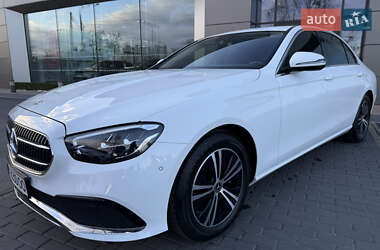 Седан Mercedes-Benz E-Class 2021 в 