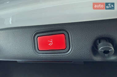 Седан Mercedes-Benz E-Class 2021 в 