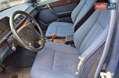 Универсал Mercedes-Benz E-Class 1995 в 