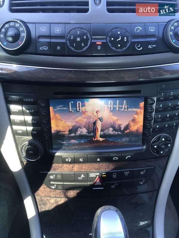 Седан Mercedes-Benz E-Class 2003 в Белой Церкви