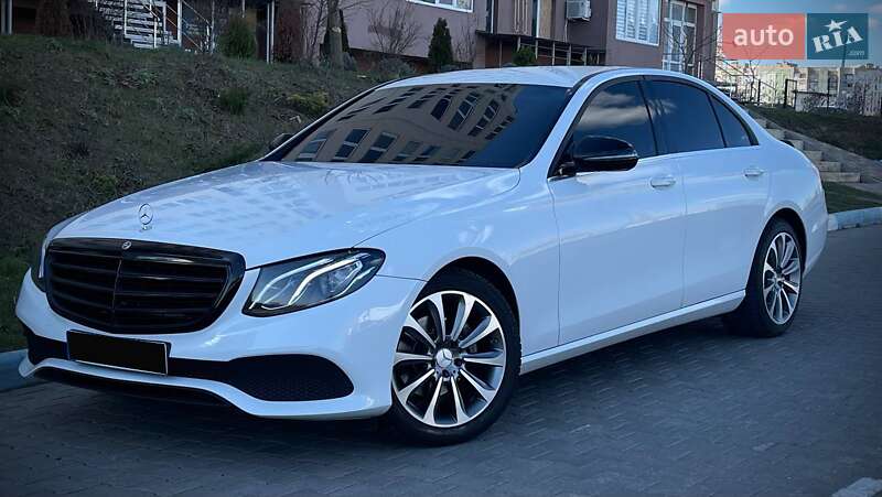 Mercedes-Benz E-Class 2016