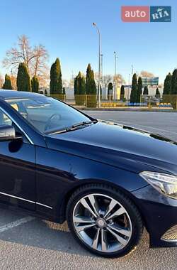 Купе Mercedes-Benz E-Class 2016 в 