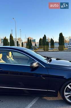 Купе Mercedes-Benz E-Class 2016 в 