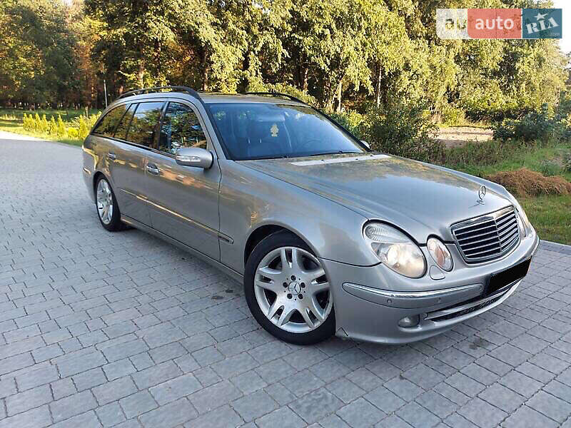 Mercedes-Benz E-Class 2005