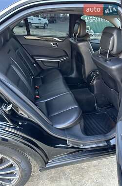 Седан Mercedes-Benz E-Class 2012 в 