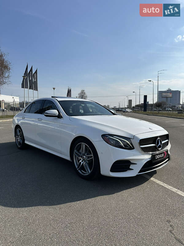 Седан Mercedes-Benz E-Class 2017 в Києві