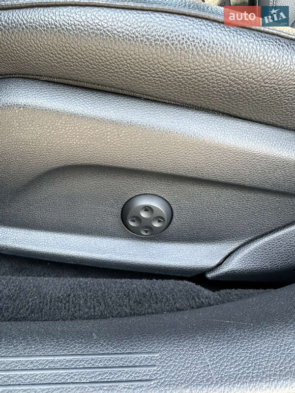 Седан Mercedes-Benz E-Class 2017 в Києві