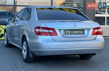 Седан Mercedes-Benz E-Class 2012 в 