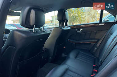 Седан Mercedes-Benz E-Class 2012 в 