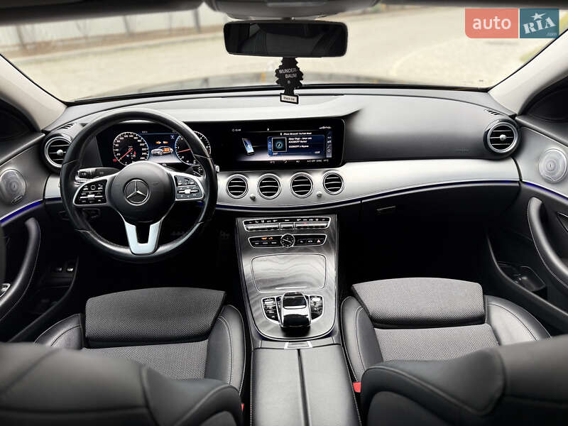 Седан Mercedes-Benz E-Class 2020 в Одесі