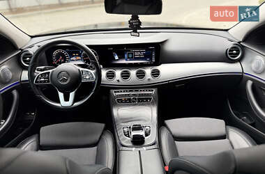 Седан Mercedes-Benz E-Class 2020 в 