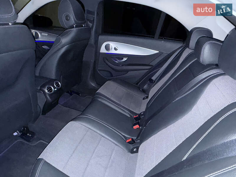 Седан Mercedes-Benz E-Class 2020 в Одесі