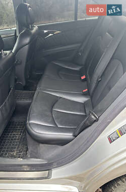 Седан Mercedes-Benz E-Class 2004 в 