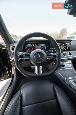Седан Mercedes-Benz E-Class 2021 в 