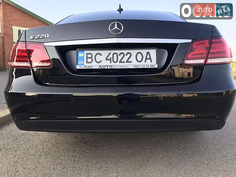 Седан Mercedes-Benz E-Class 2015 в Дрогобичі
