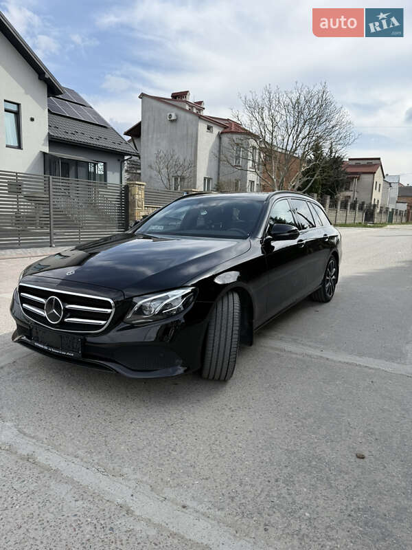 Універсал Mercedes-Benz E-Class 2020 в Львові