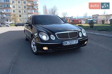 Седан Mercedes-Benz E-Class 2004 в 