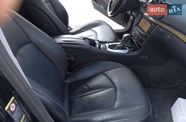 Седан Mercedes-Benz E-Class 2004 в 
