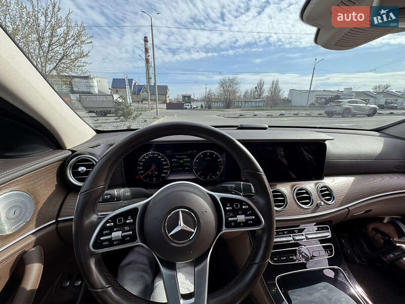 Седан Mercedes-Benz E-Class 2018 в Днепре фото 9 Седан Mercedes-Benz E-Class 2018 в Днепре