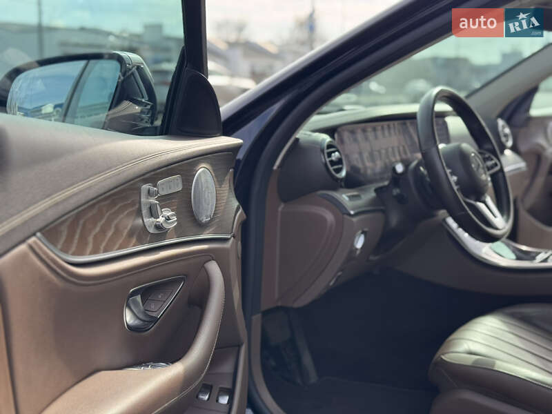 Седан Mercedes-Benz E-Class 2018 в Днепре фото 11 Седан Mercedes-Benz E-Class 2018 в Днепре