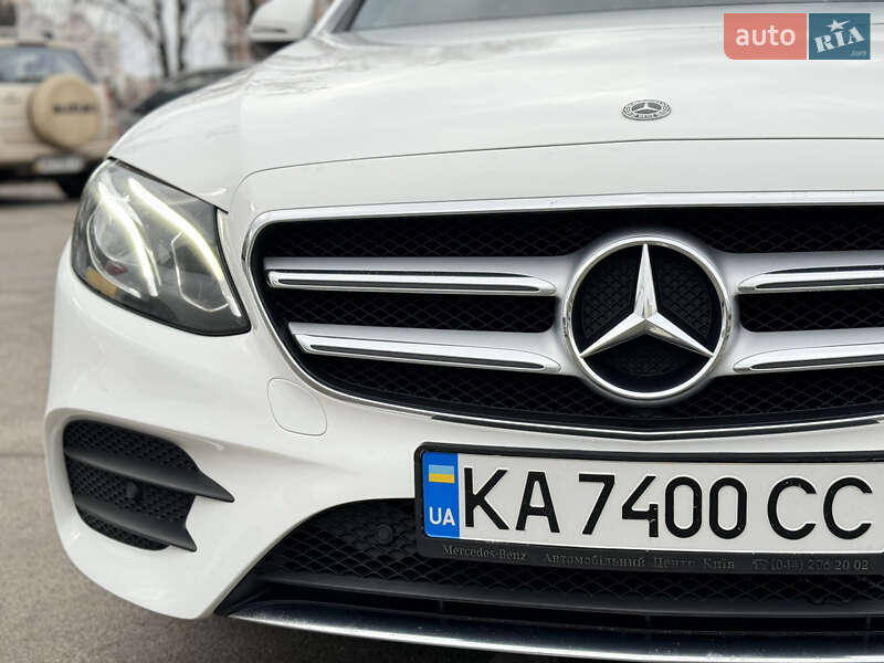 Седан Mercedes-Benz E-Class 2017 в Киеве