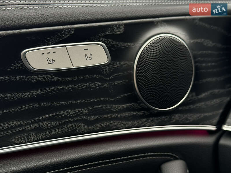Седан Mercedes-Benz E-Class 2017 в Киеве