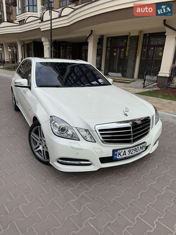 Седан Mercedes-Benz E-Class 2011 в Софиевской Борщаговке