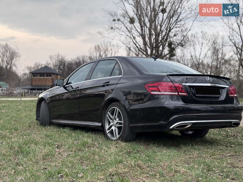 Седан Mercedes-Benz E-Class 2014 в Львові