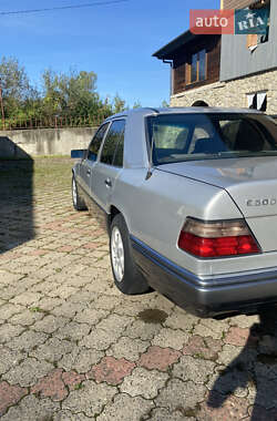 Седан Mercedes-Benz E-Class 1994 в 