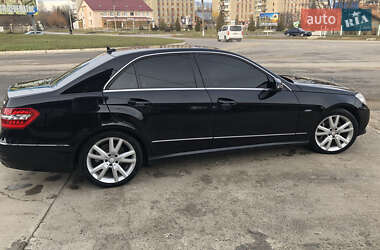 Седан Mercedes-Benz E-Class 2012 в 