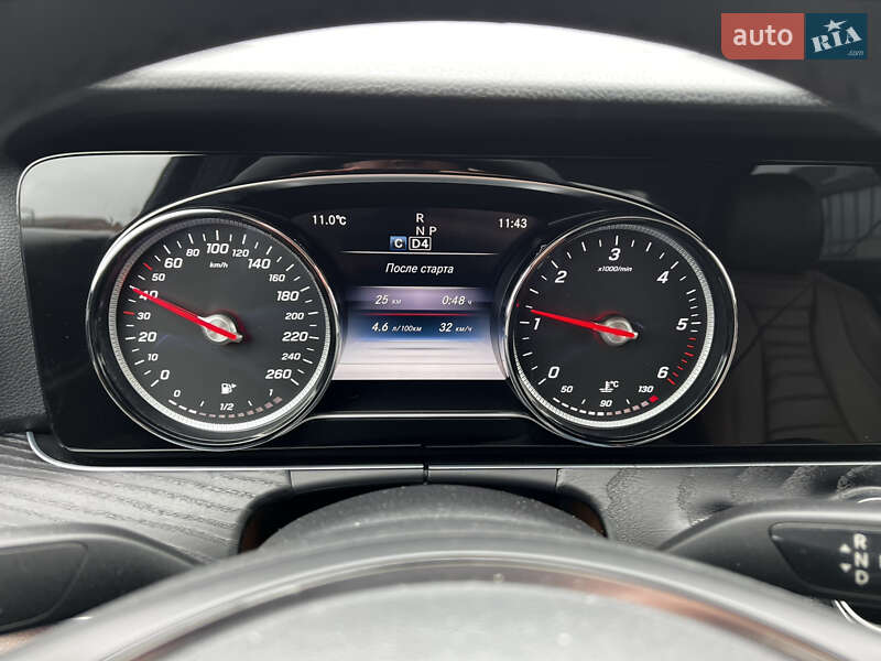 Седан Mercedes-Benz E-Class 2017 в Киеве