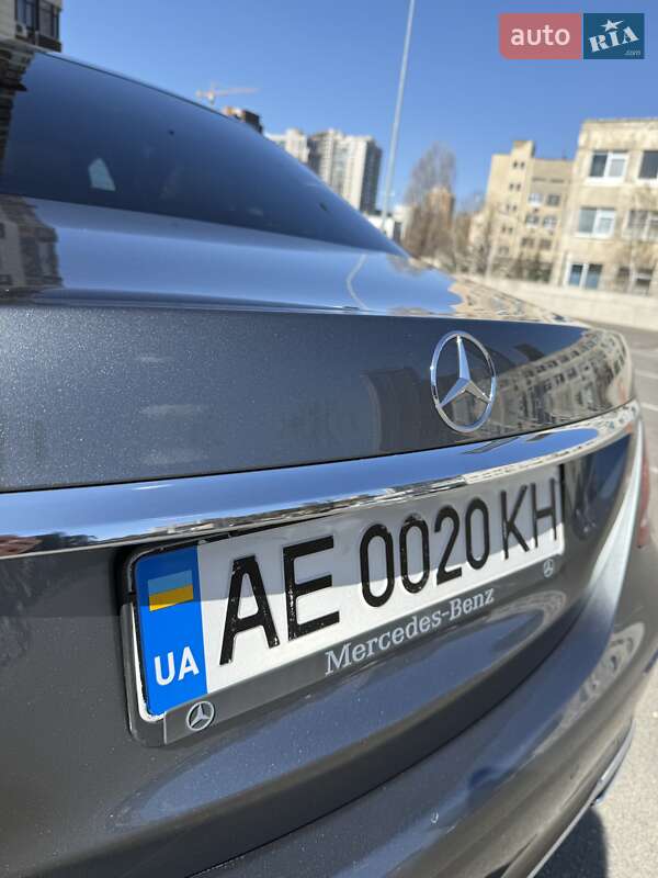 Седан Mercedes-Benz E-Class 2018 в Киеве