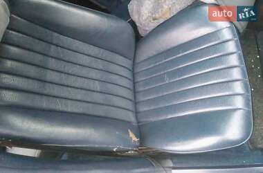 Седан Mercedes-Benz E-Class 1989 в 