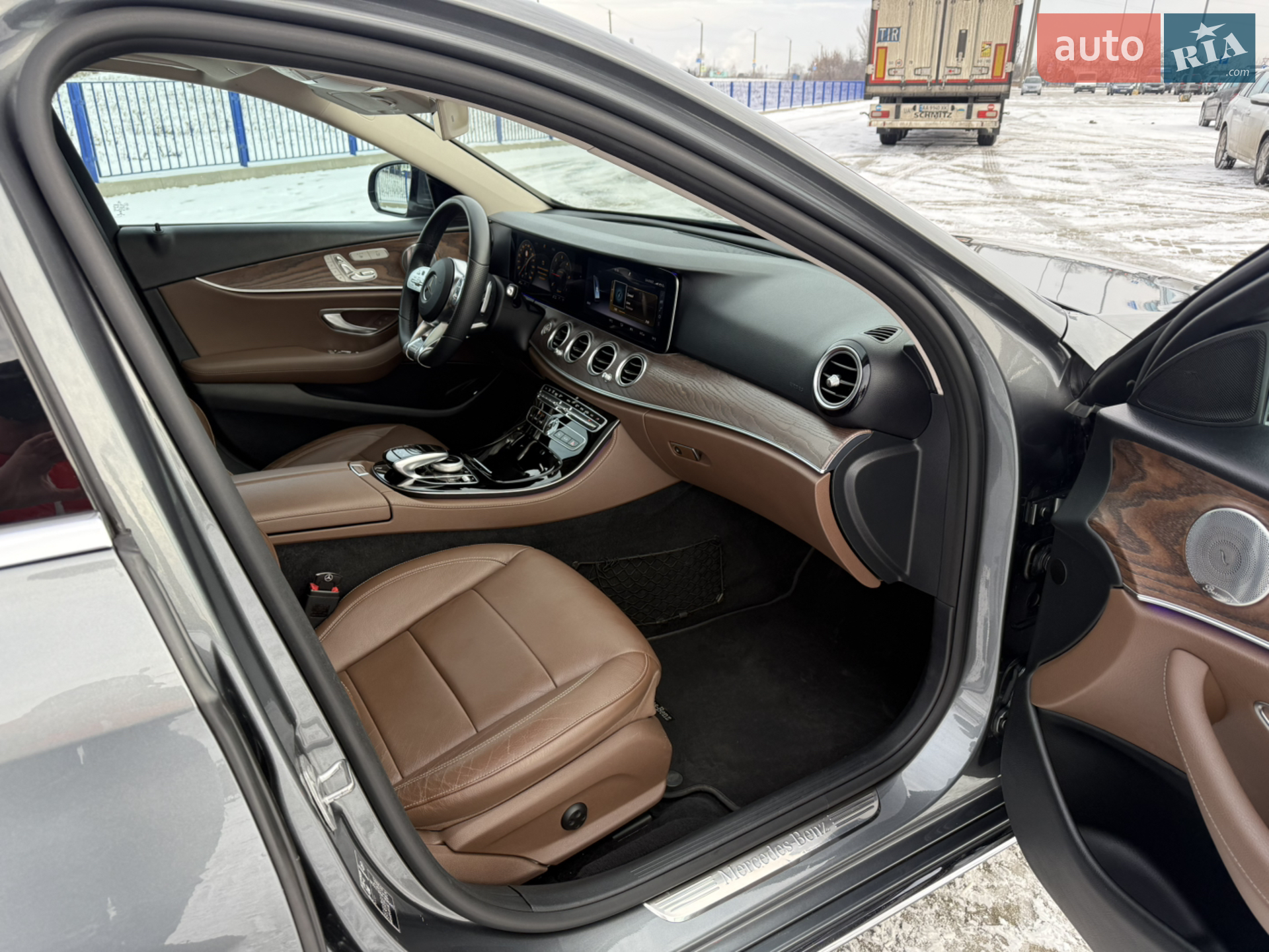 2016 Mercedes-Benz E-klasse - мініатюра 28