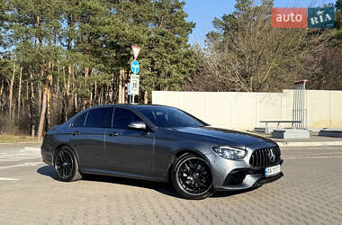 Седан Mercedes-Benz E-Class 2020 в Киеве
