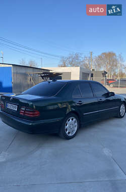 Седан Mercedes-Benz E-Class 1997 в 