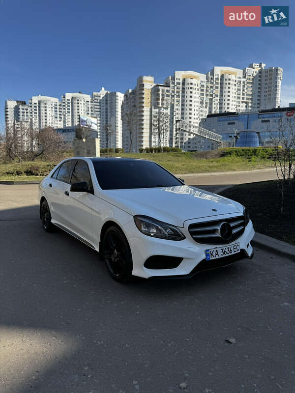 Седан Mercedes-Benz E-Class 2014 в Києві
