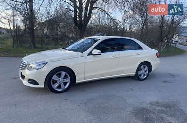 Седан Mercedes-Benz E-Class 2015 в 