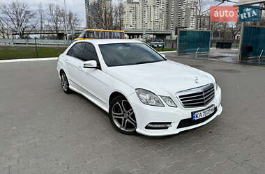 Седан Mercedes-Benz E-Class 2012 в 