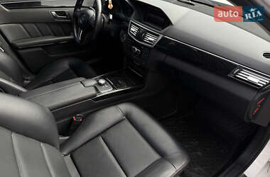 Седан Mercedes-Benz E-Class 2012 в 