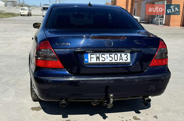 Седан Mercedes-Benz E-Class 2003 в 