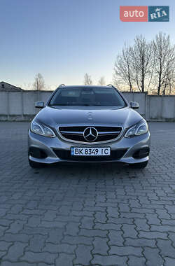 Універсал Mercedes-Benz E-Class 2014 в 